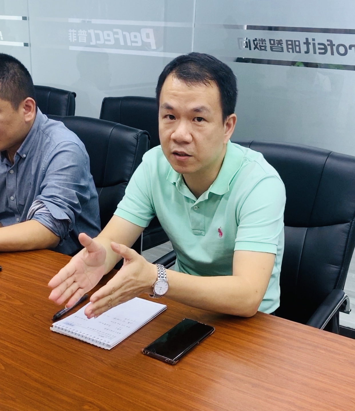 普菲特:學(xué)習(xí)貫徹習(xí)總書記在深圳經(jīng)濟(jì)特區(qū)建立40周年慶祝大會重要講話精神 普菲特:學(xué)習(xí)貫徹習(xí)總書記在深圳經(jīng)濟(jì)特區(qū)建立40周年慶祝大會重要講話精神