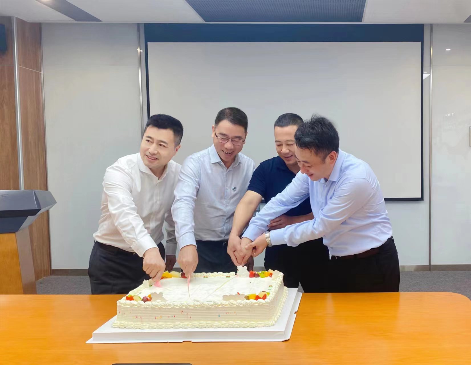 普菲特信息｜推動?熙泰智能?邁入跨越式發(fā)展新征程