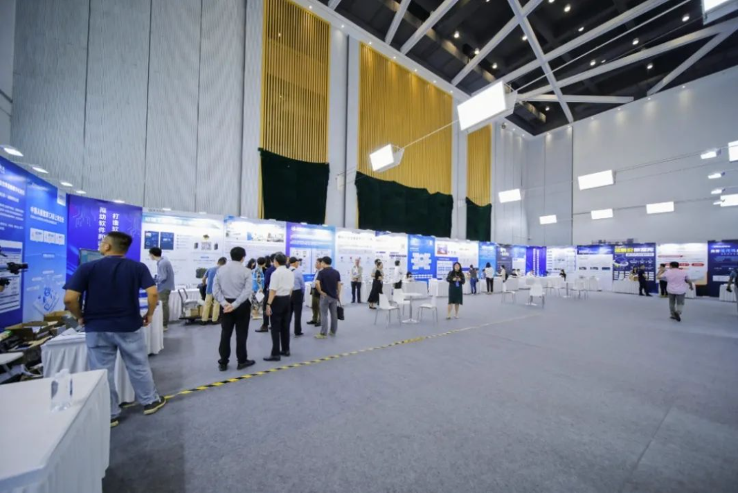 普菲特信息|受邀參加?2023松山湖軟件和信息服務(wù)業(yè)高質(zhì)量發(fā)展大會(huì)? 普菲特信息|受邀參加?2023松山湖軟件和信息服務(wù)業(yè)高質(zhì)量發(fā)展大會(huì)?